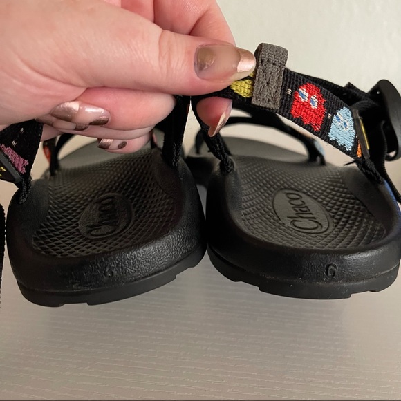 Chacos | Classic Pac-Man Sandals - Picture 5 of 7